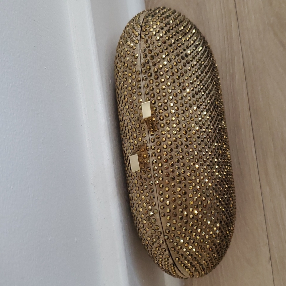 Gold studded clutch - Picture 2 of 3